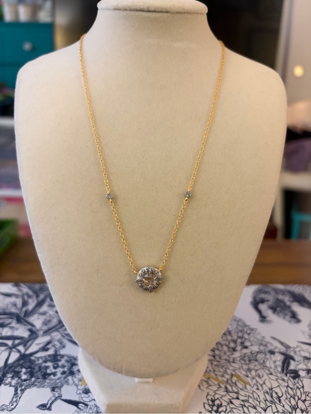 AUTHENTIC FREIDA ROTHMAN STATEMENT PENDANT NECKLACE ✨ Absolutely stunning✨